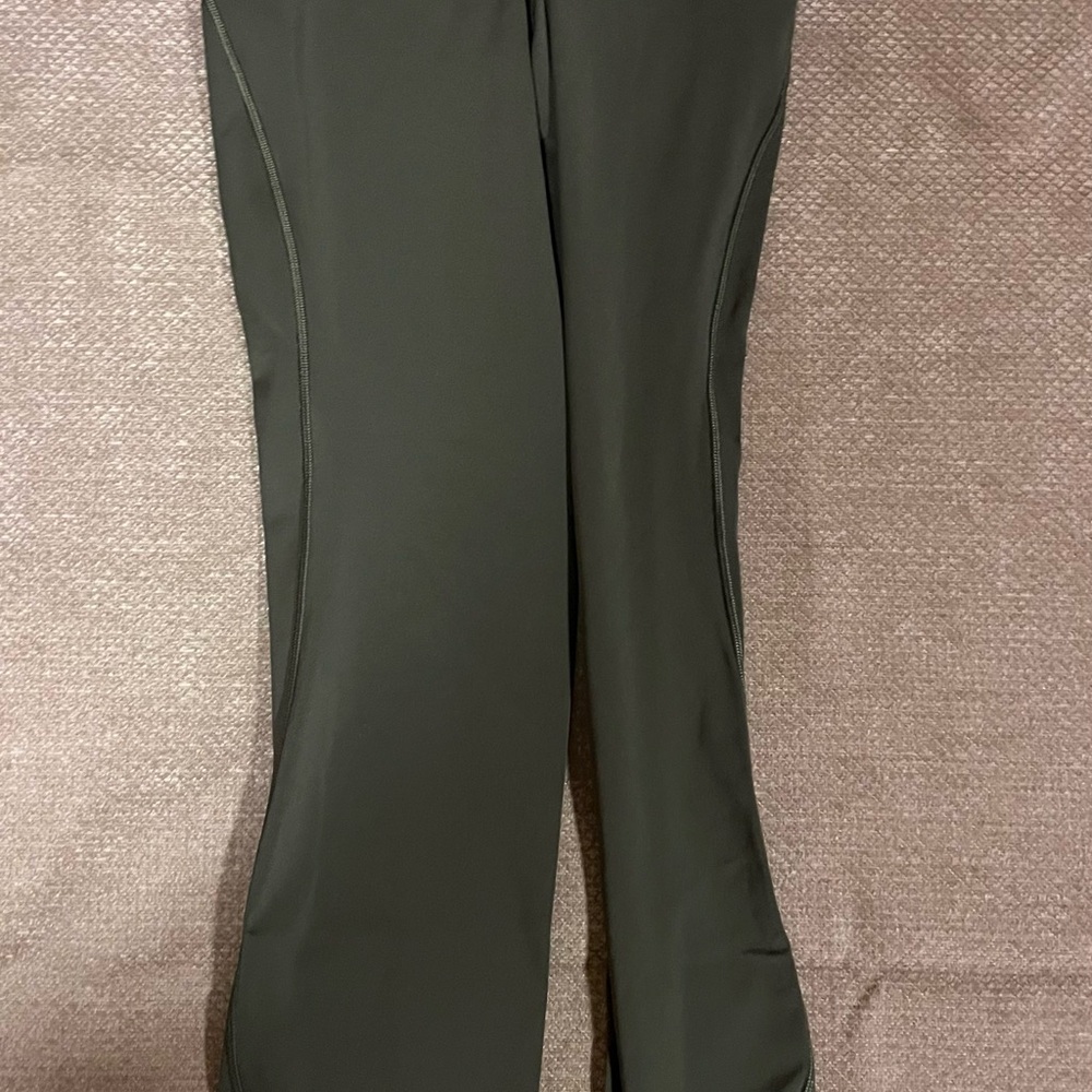 Lululemon Athletica Olive Green Workout Pants